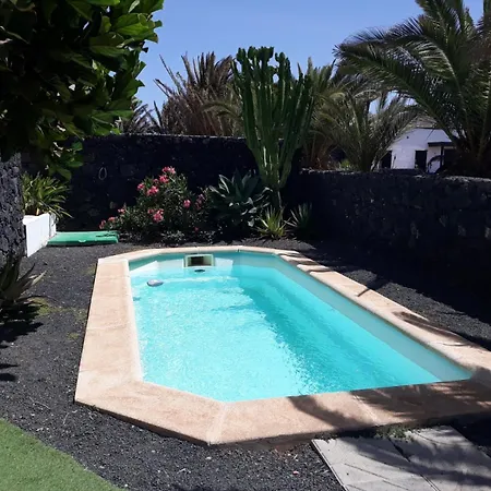 Calma En Teguise, 