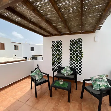 Calma En Teguise, 