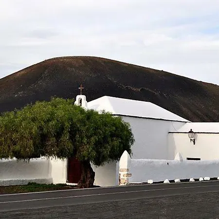 Calma En Teguise, 